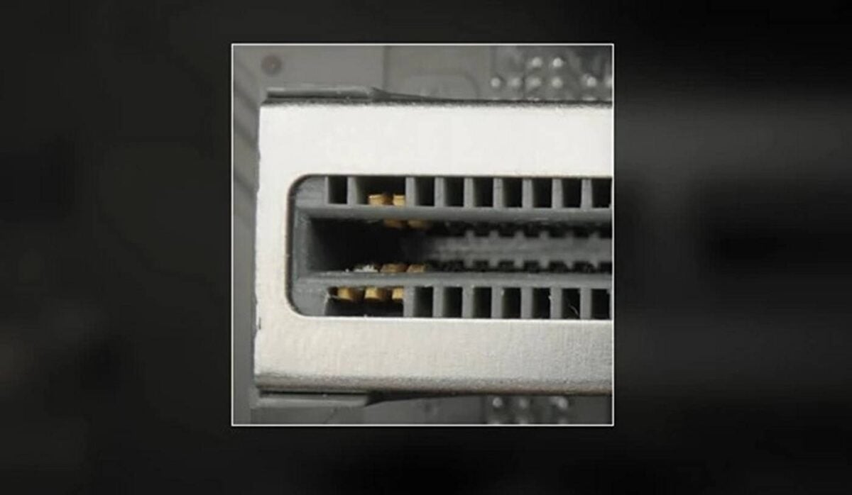 Усовершенствованный слот PCI Express от Asus